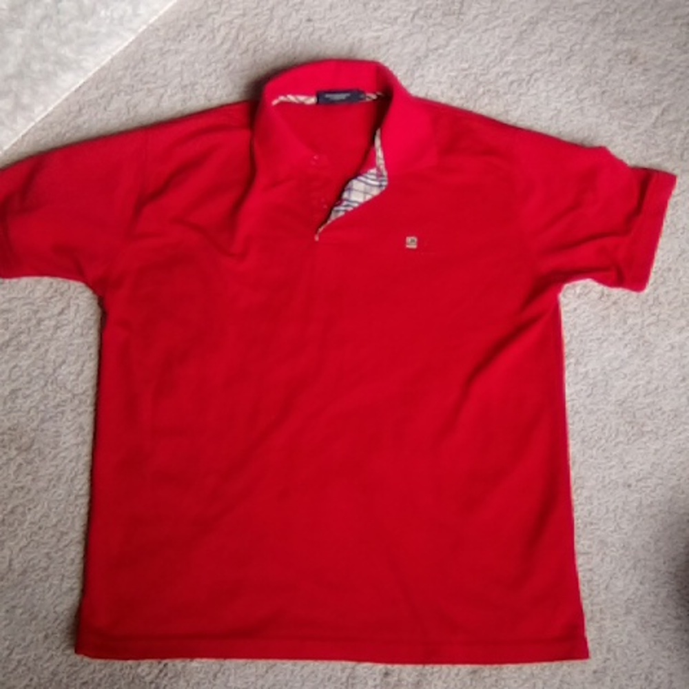 Burberry Polo top, great golf top